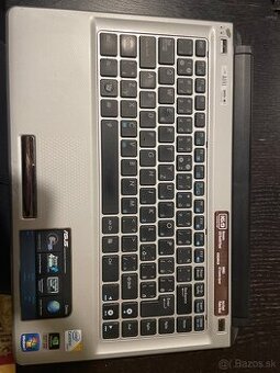 Funkčný Asus UL80v - 1