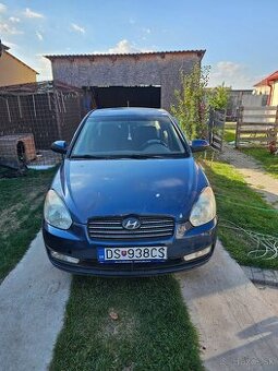 Hyundai accent