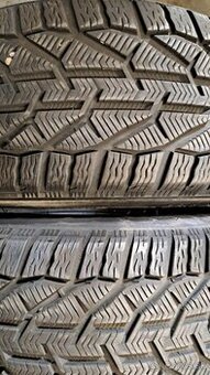 Predám 2ks pekné zimné 265/60r18-114H Taurus