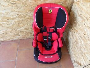 Detská autosedačka Scuderia Ferrari univerzálna od 9-36kg