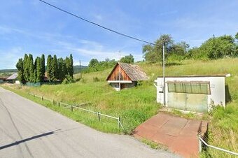 Zľava 13500 eur. Stavebný pozemok s budovami pri Zvolene