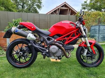 Ducati monster 796