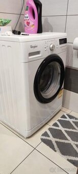 Pracka Whirlpool