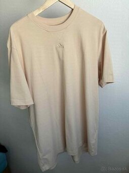 Adidas tee XL