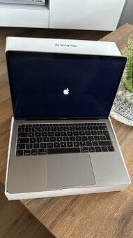 Apple Macbook Air Retina 2018 I5 space gray