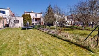 PINK Reality - NOVÁ CENA - na predaj poschodový rodinný dom 