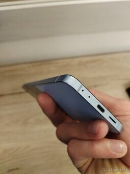 Samsung Galax Z Flip 6