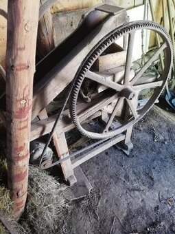 Rezačka na seno, trávu, sečkareň - 1