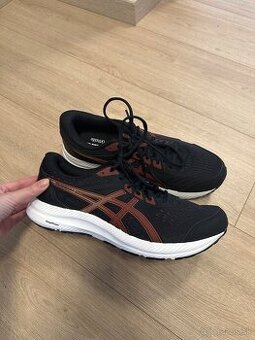 Botasky Asics Ortholite