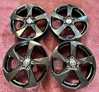 5x114,3 R17 - Originál Toyota Prius Prime 5Gen. 2023