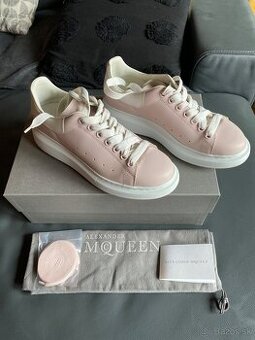 Damske tenisky Alexander McQueen, velkost 40