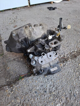 prevodovka 12uw429 opel corsa
