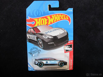 Hot Wheels Porsche Panamera Policajný