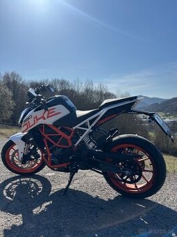 KTM DUKE 390 (2019)