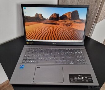 15.6" Acer aspire 5