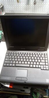 Compaq Armata 100s