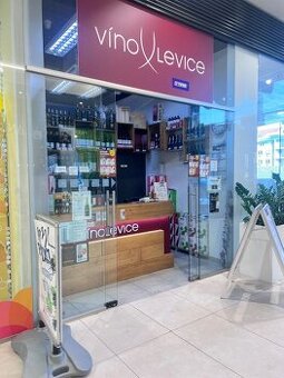 Na prenájom obchodný priestor 16,35m2 - Banská Bystrica/cent