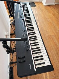 YAMAHA CP4 STAGE + aktívne reproduktory Fostex PM-2 MKII