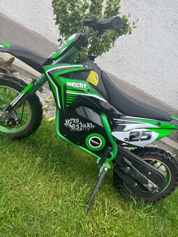 Elektricka detska motorka hecht