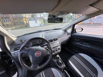 Fiat Punto 1.2 48 kW, rok 2009