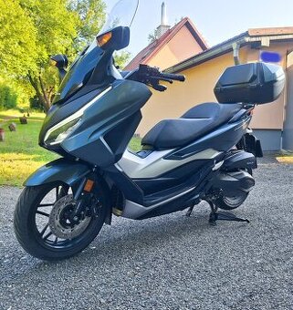 Honda Forza 350 smart TOP BOX