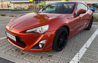GT86
