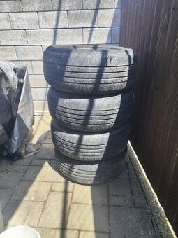 Bridgestone 255/55 R18 Letné pneu 4ks