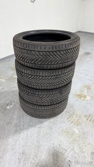 Pneumatiky celoročné 225/45R19
