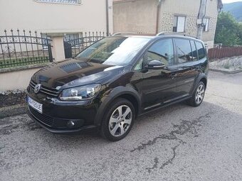 Volkswagen Touran 2.0 TDI CROSS 7-MIEST