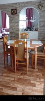 Stôl stoličky
