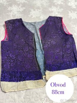 Krojové súčasti z obce LADICE