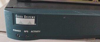 Router Cisco 2600 XM series