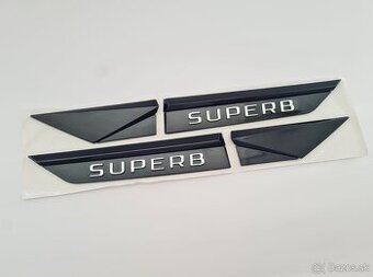 ČIERNE Nápisy s chrómovymi pismenami pre ŠKODA Modely