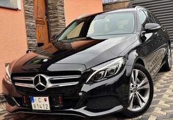 Mercedes-Benz C trieda Kombi 220 d 4matic AMG-paket Sport 9G
