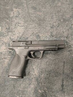 Predám samonabijaciu pištoľ S&W MP9 kal.9x19
