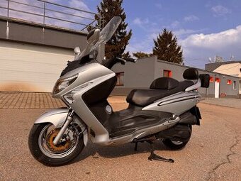 2010 SYM GTS 250 EVO , naj. 15000 km, servisní historie