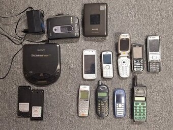 Stare telefóny mobily walkman discman