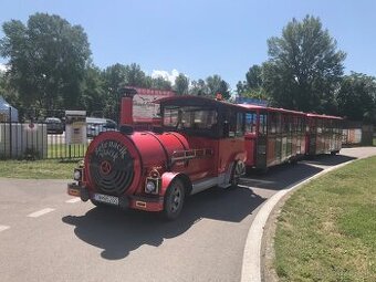 Vodič turistického vláčika v Novom Meste n/V