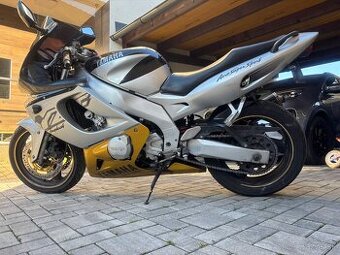 Yamaha YZF 600 R Thundercat, r.v. 2000