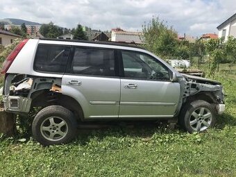 Rozpredám na diely Nissan X-Trail