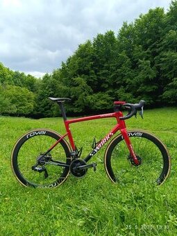 Cestný bicykel SL8