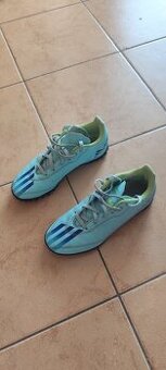 Chlapčenské turfy Adidas vel. 36 a 2/3