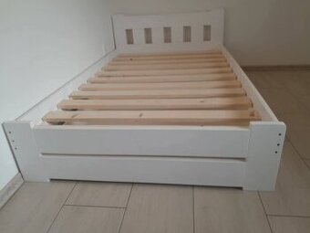 Krásna biela postel 120x200