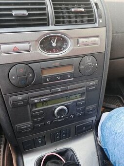 Ford mordeo