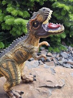 Predam novu hračku dinosaurus - 1