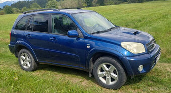 TOYOTA RAV4 4X4