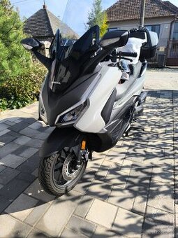 Honda Forza 125