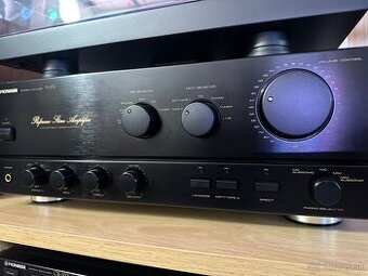 Pioneer A-676 - 1
