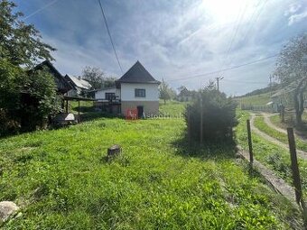 pozemok 830 m2, s domčekom 95 m2, Banský Studenec - Kolpachy