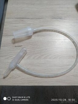 Odsávačka hlienov na vysávač